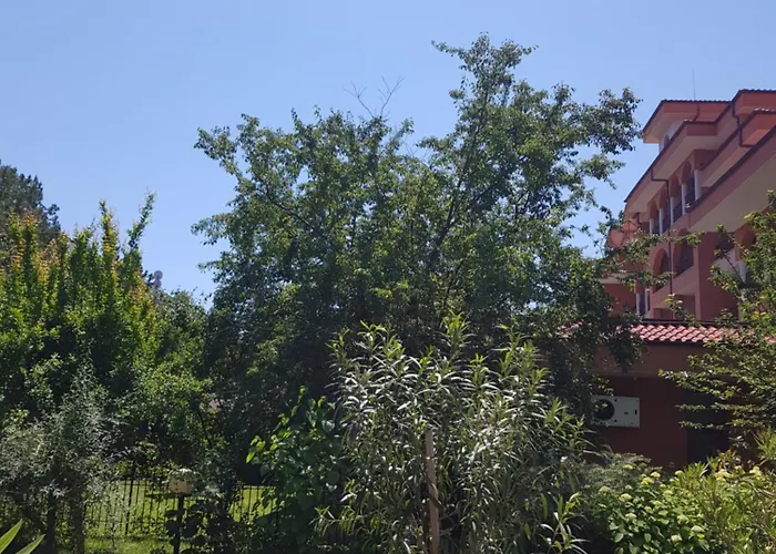 Family Magnolia, Sunny Ξενοδοχείο