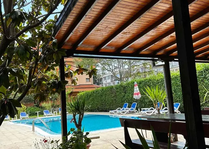 Ξενοδοχείο Family Magnolia, Sunny