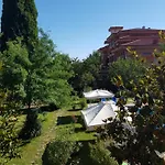 فندق Family Magnolia, Sunny 2*