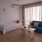 Family Magnolia, Sunny Отель