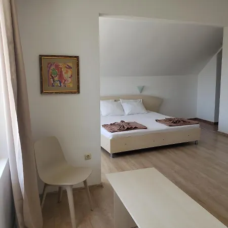 Family Magnolia, Sunny Ξενοδοχείο 3*