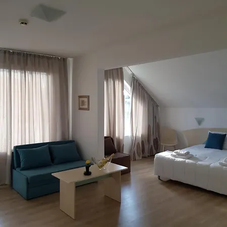 Hotel Family Magnolia, Sunny Slantchev Briag