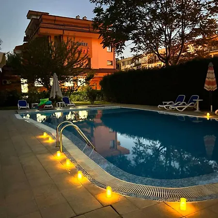 Family Magnolia, Sunny Сонячний Берег