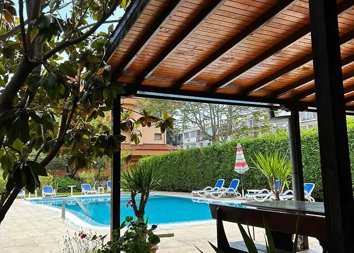 Family Magnolia, Sunny Hotel 2*