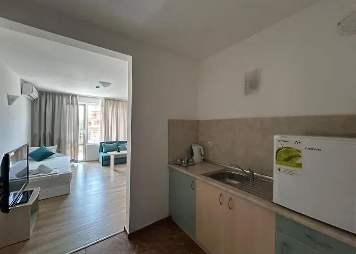 Готель Family Magnolia, Sunny 2*