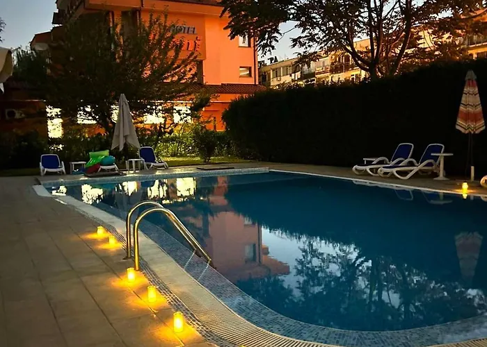 Family Magnolia, Sunny Сонячний Берег