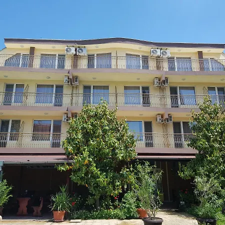 Hotel Family Magnolia 2*