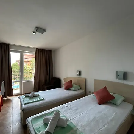 Family Magnolia, Sunny 2* Sluneční pobřeží