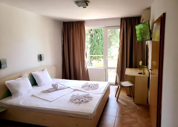 Otel Family Magnolia, Sunny 2*